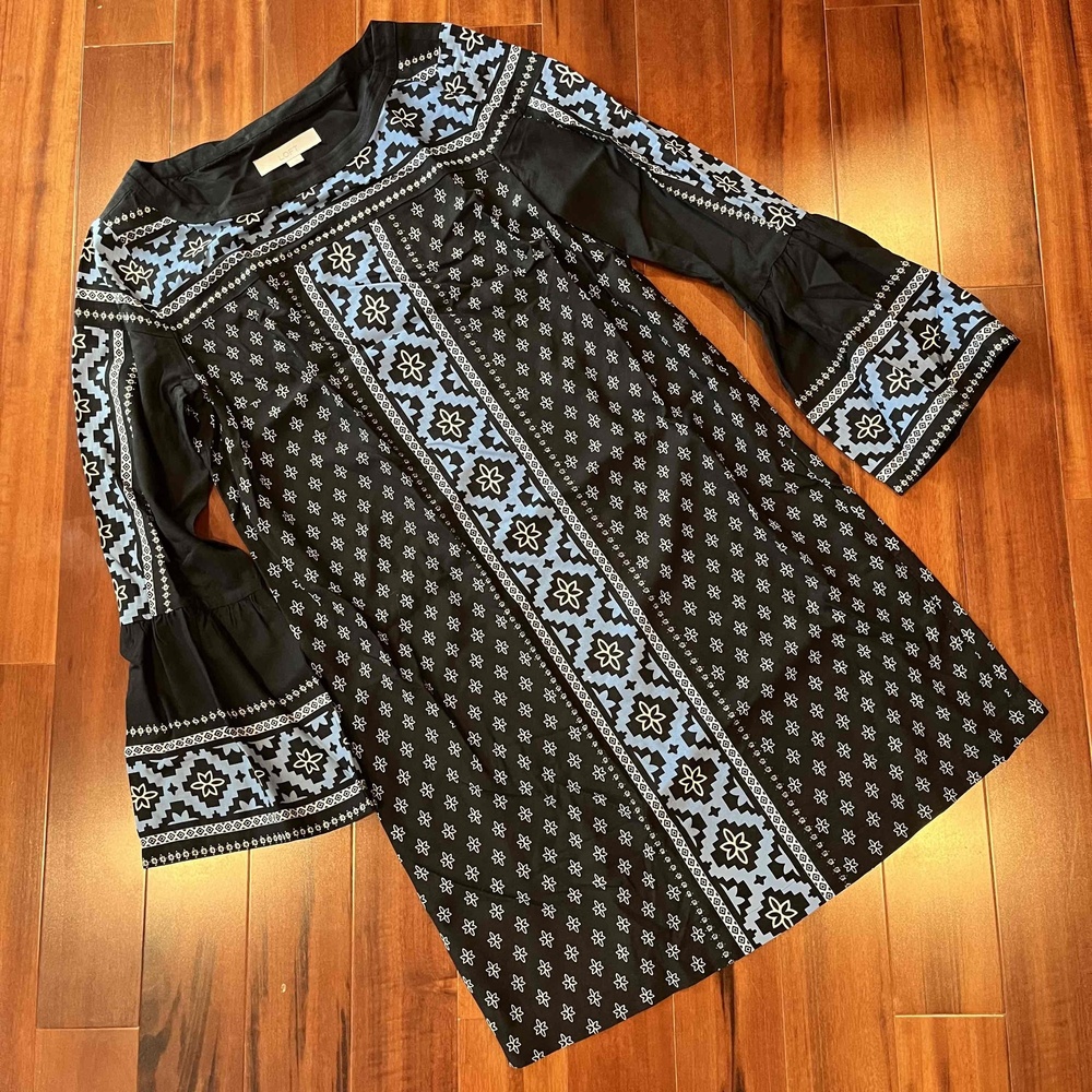 Loft Black Blue Dress Bell Sleeve Shift Boat‎ Neck Tribal Boho Mini Size Small